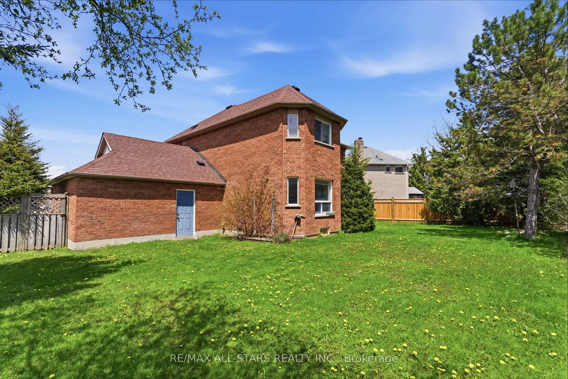 Photo 33 of 7 Remion Crescent, Uxbridge — HOMEH