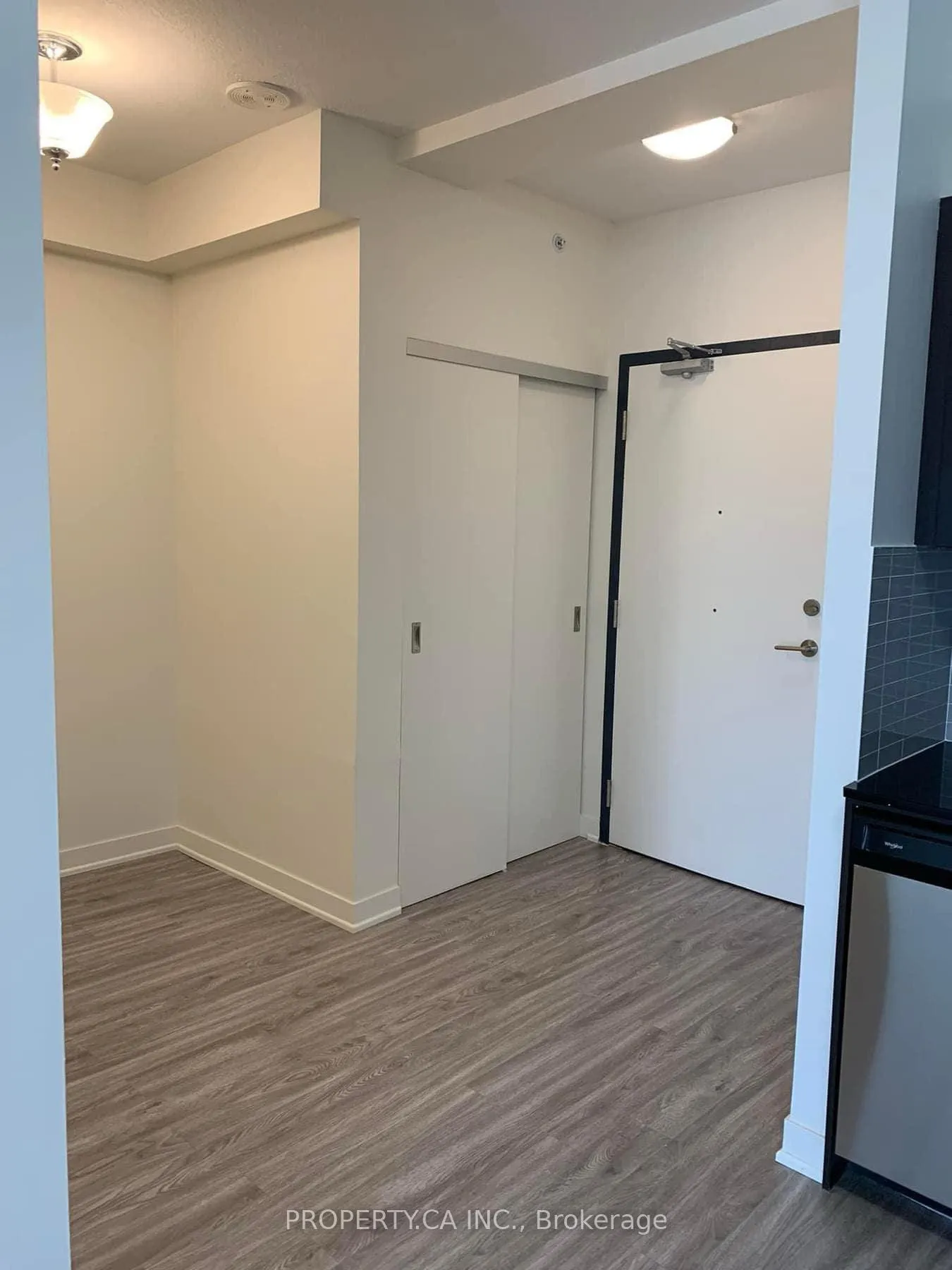 Photo 3 of Unit 1009, 128 King Street N, Waterloo, Downtown Waterloo — HOMEH