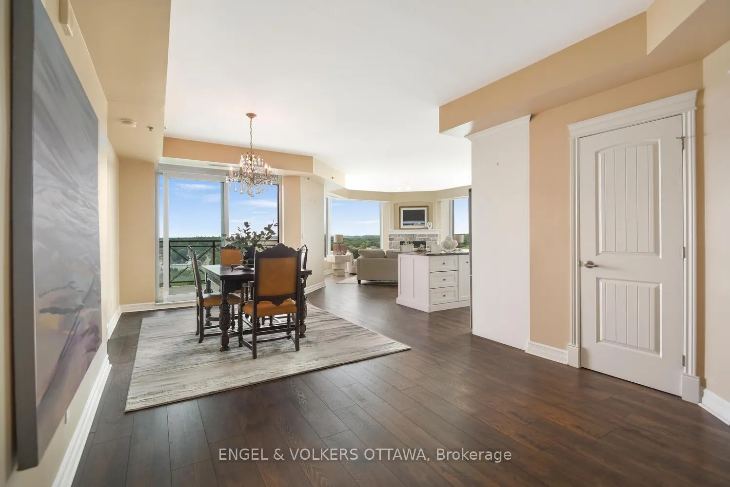 Photo 10 of Unit 1504, 15 St Andrew Street, Brockville — HOMEH