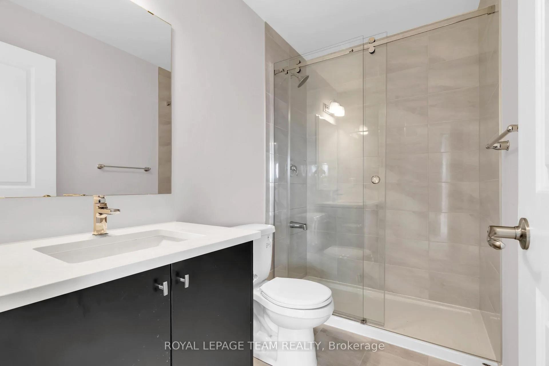 Photo 18 of 810 Parnian Private, Ottawa, Barrhaven - Half Moon Bay — HOMEH