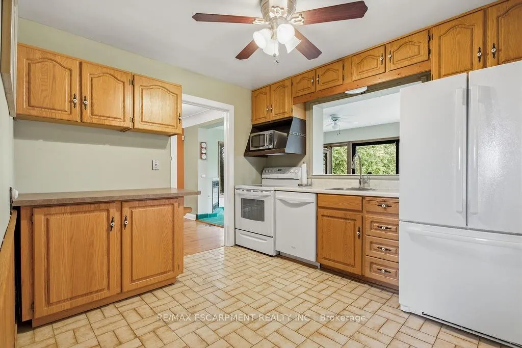Photo 11 of 475 Kitty Murray Lane, Hamilton, Meadowlands — HOMEH