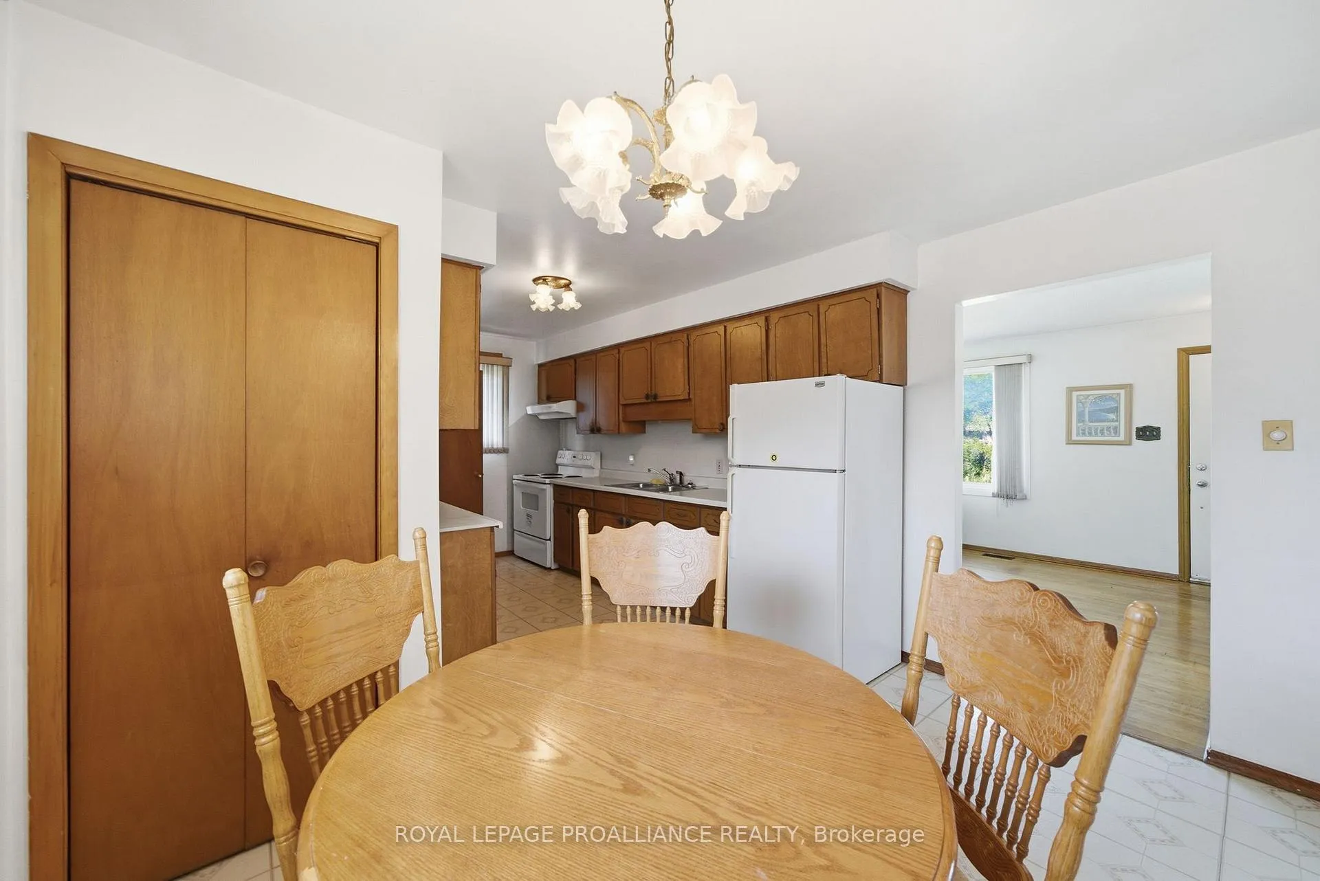 Photo 14 of 79 Cascade Boulevard, Belleville, Belleville Ward — HOMEH