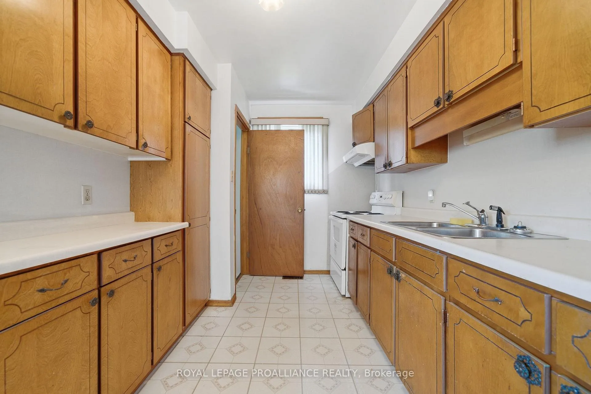 Photo 15 of 79 Cascade Boulevard, Belleville, Belleville Ward — HOMEH