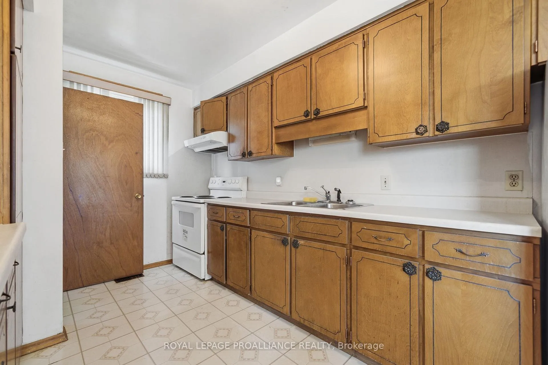 Photo 16 of 79 Cascade Boulevard, Belleville, Belleville Ward — HOMEH