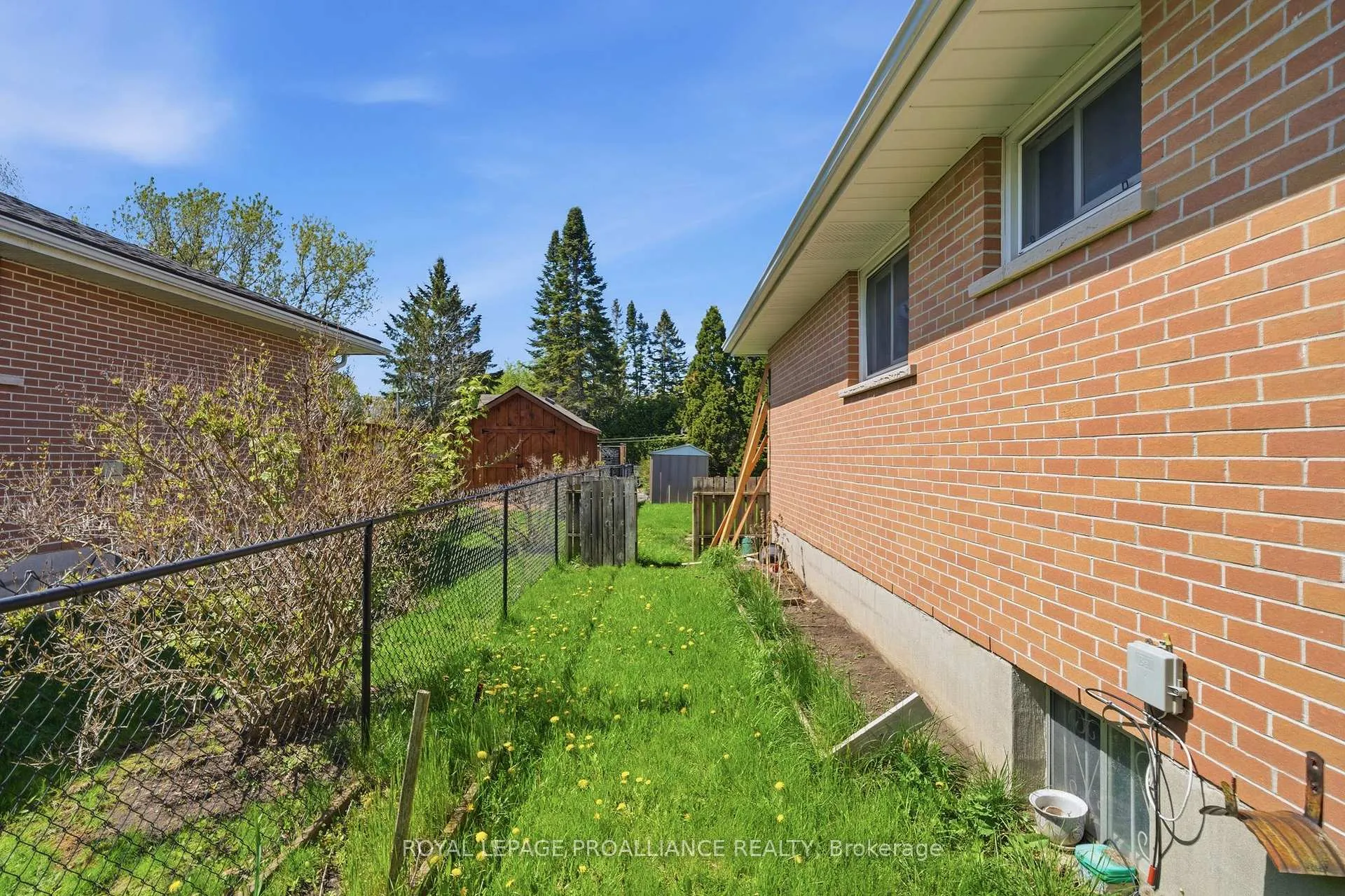 Photo 39 of 79 Cascade Boulevard, Belleville, Belleville Ward — HOMEH
