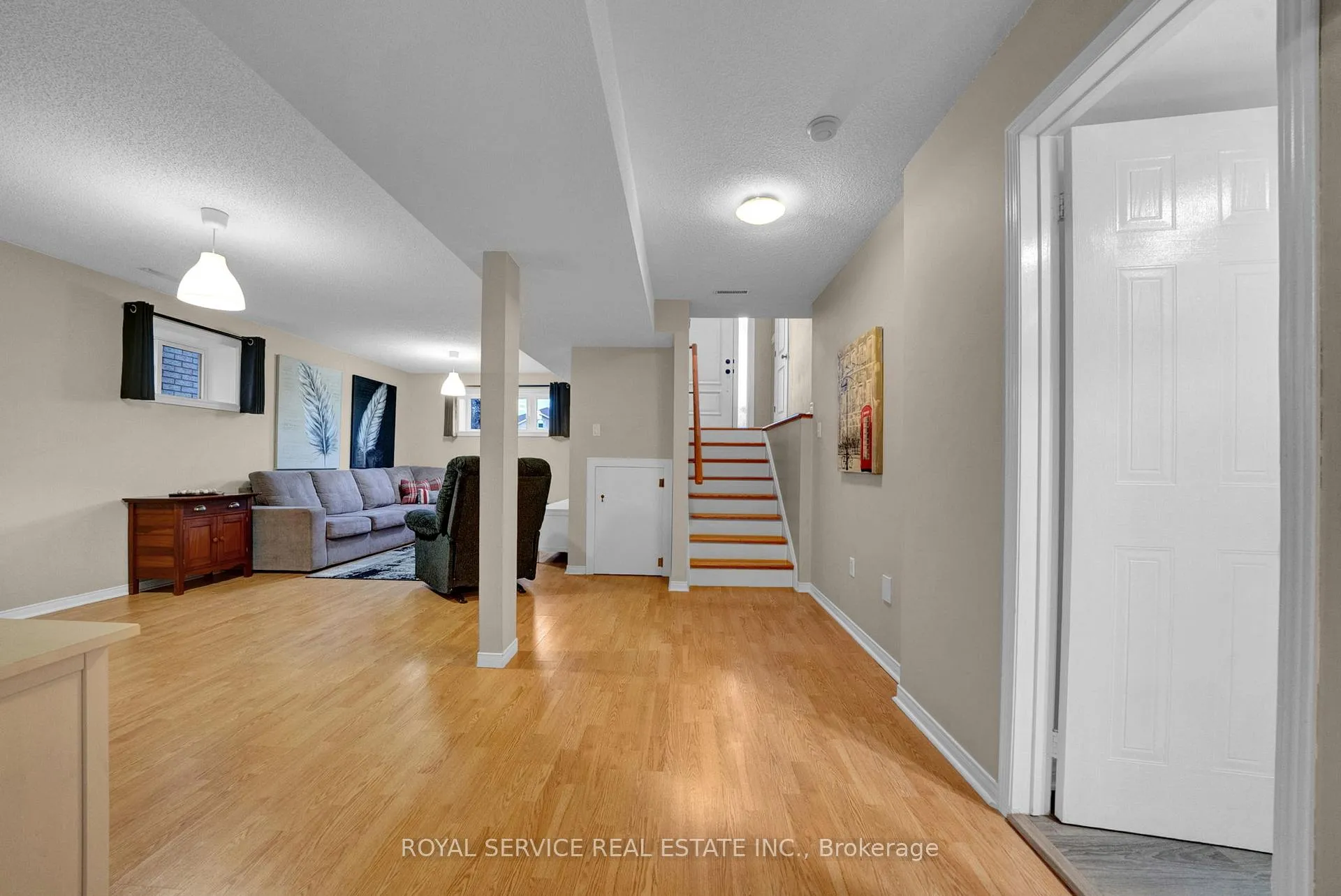 Photo 24 of 6 Goodwin Avenue, Clarington, Bowmanville — HOMEH