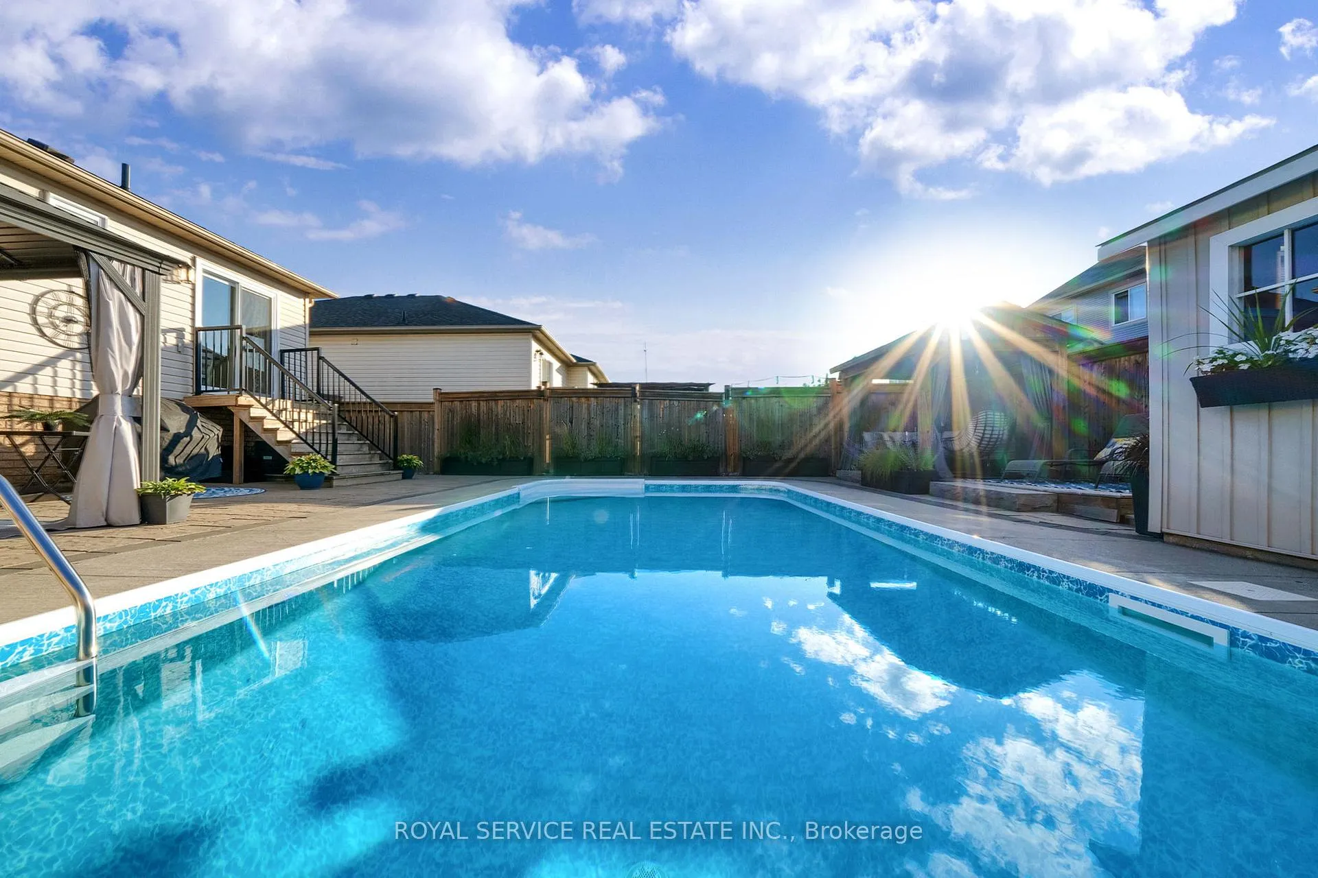 Photo 36 of 6 Goodwin Avenue, Clarington, Bowmanville — HOMEH