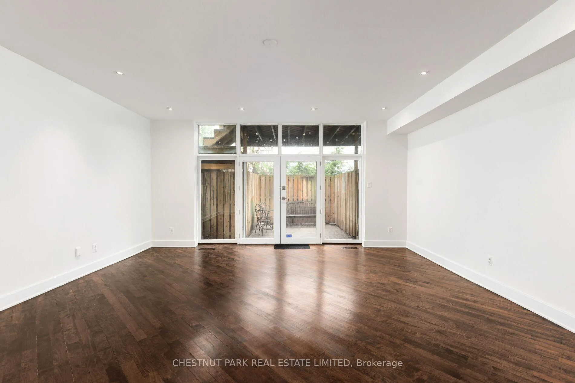 Photo 10 of Unit Main Fl, 734 Huron Street, Toronto, Casa Loma — HOMEH