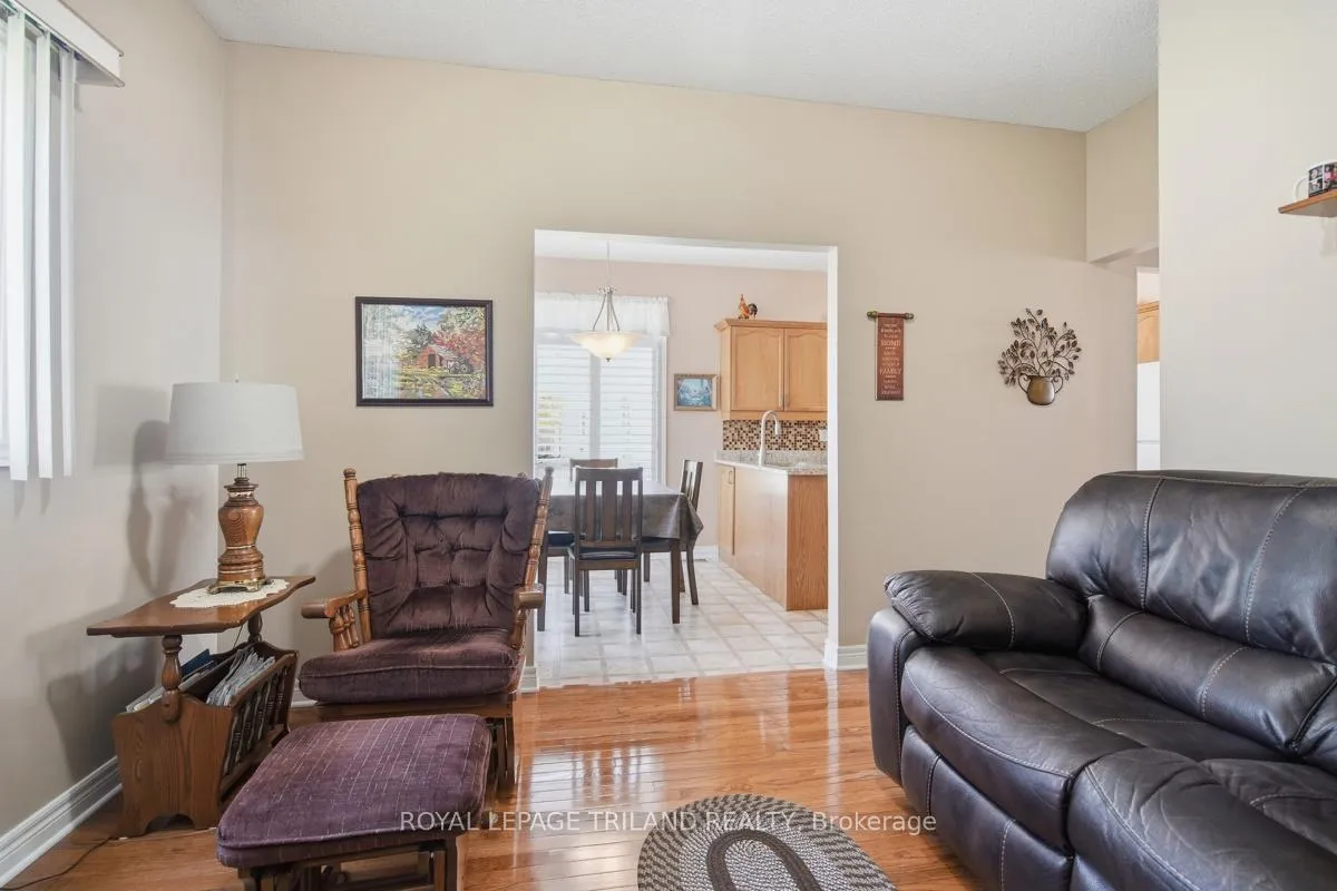 Photo 17 of Unit 142, 2025 Meadowgate Boulevard, London, South U — HOMEH