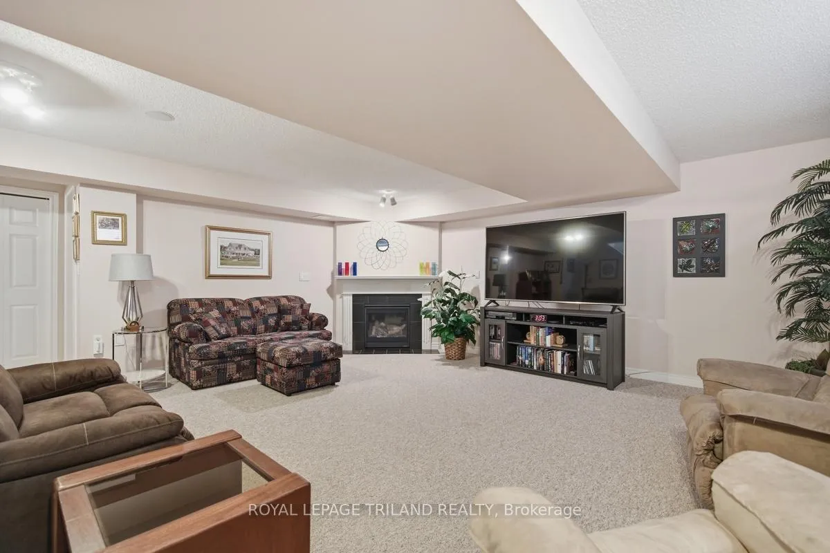 Photo 25 of Unit 142, 2025 Meadowgate Boulevard, London, South U — HOMEH