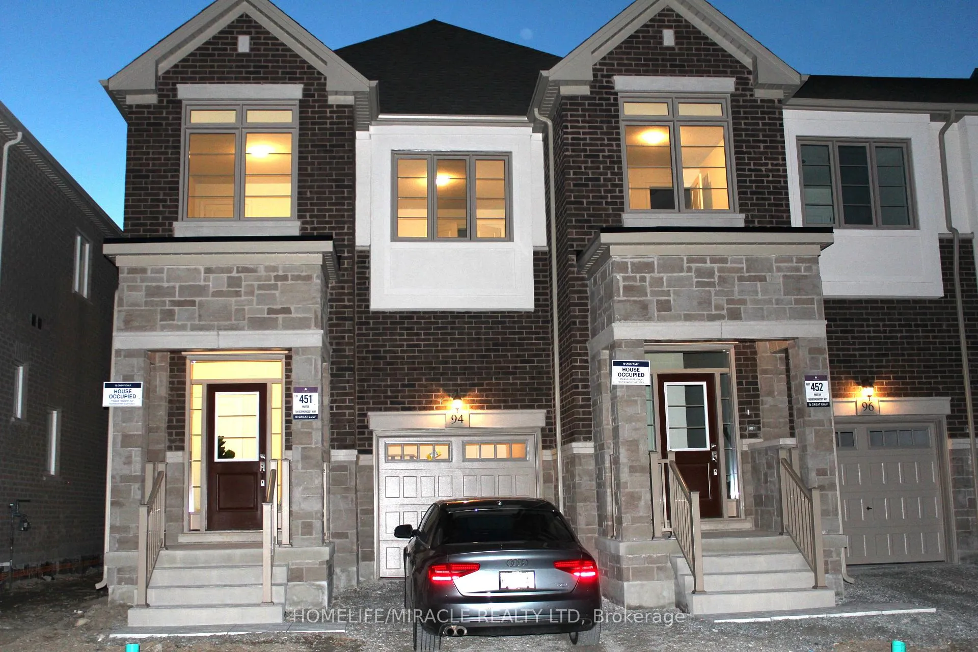 Photo 1 of 94 Bermondsey Way, Brampton, Bram West — HOMEH