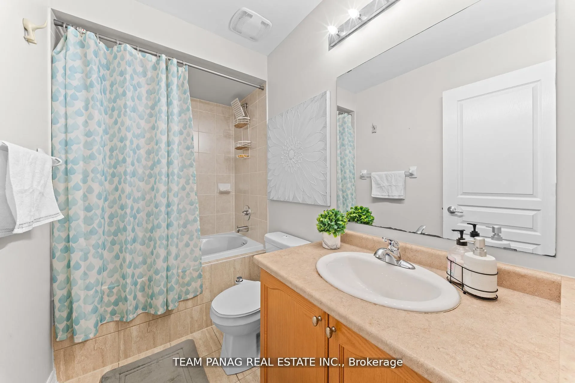 Photo 25 of 99 Naperton Drive, Brampton, Sandringham-Wellington — HOMEH