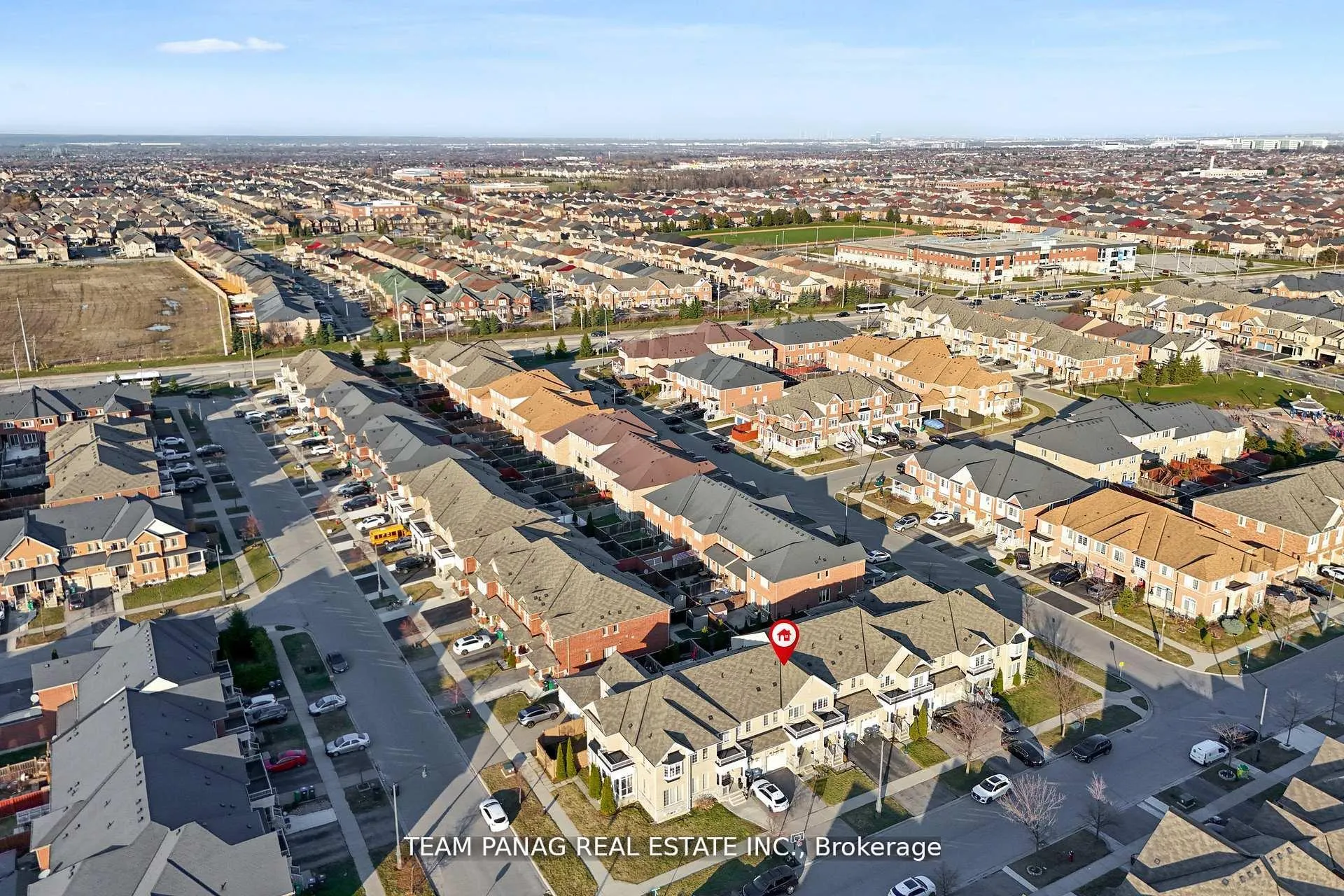 Photo 36 of 99 Naperton Drive, Brampton, Sandringham-Wellington — HOMEH
