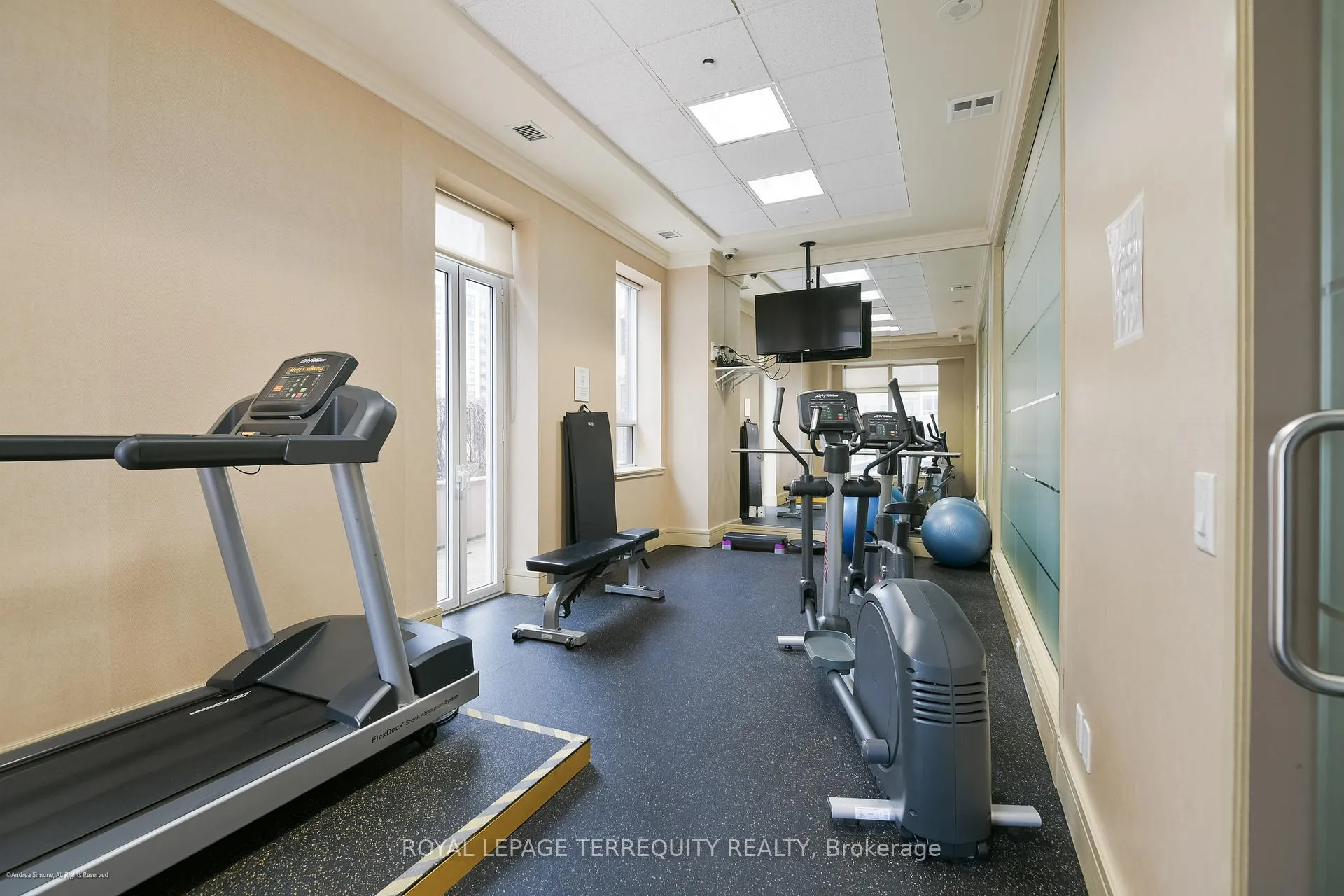 Photo 22 of Unit 406, 48 St Clair Avenue W, Toronto, Yonge-St. Clair — HOMEH