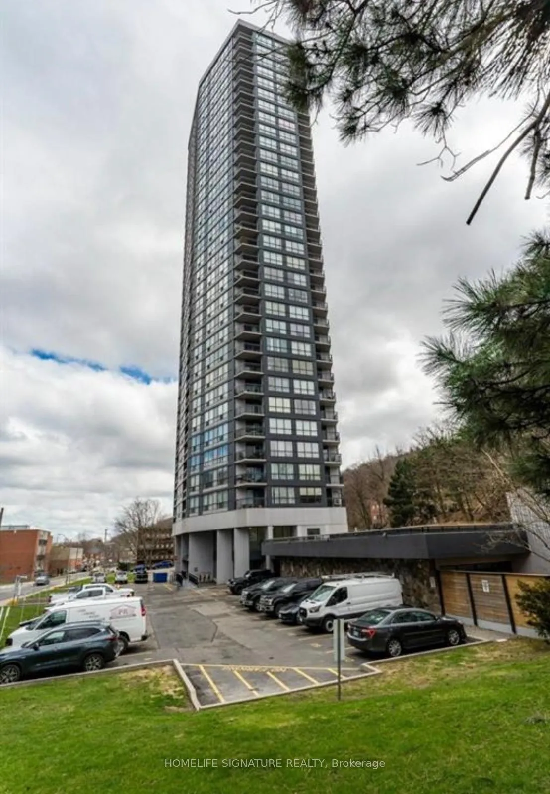 Photo 11 of Unit 1803, 150 Charlton Avenue E, Hamilton, Corktown — HOMEH