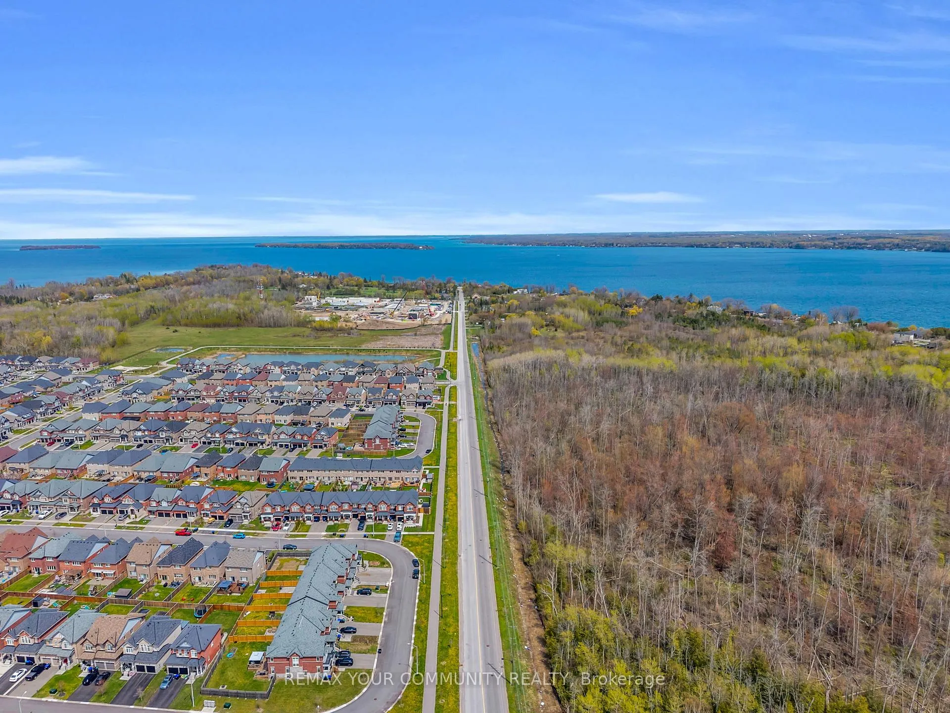 Photo 42 of 1487 McRoberts Crescent, Innisfil, Rural Innisfil — HOMEH