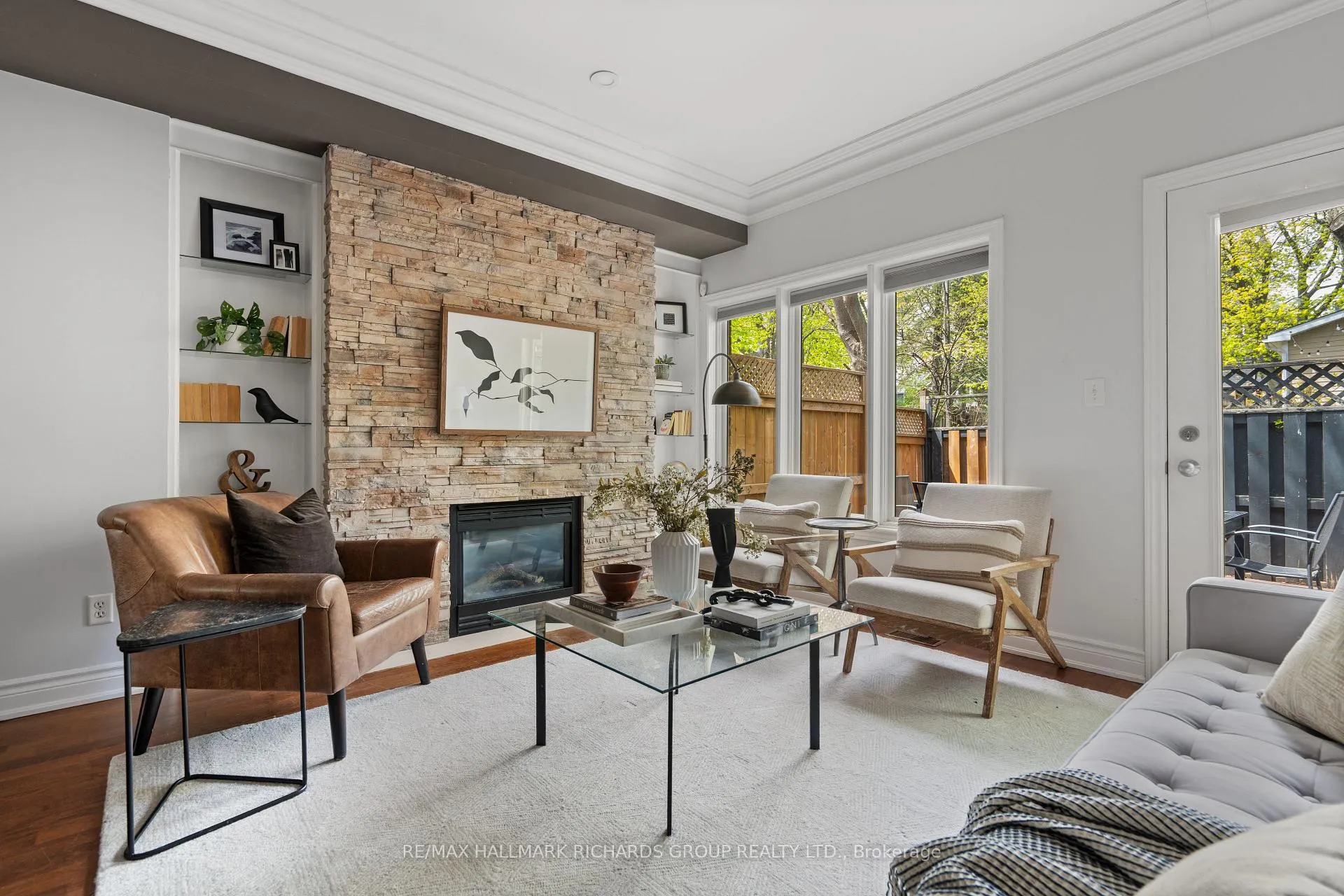 Photo 7 of 724F Kingston Road, Toronto, East End-Danforth — HOMEH