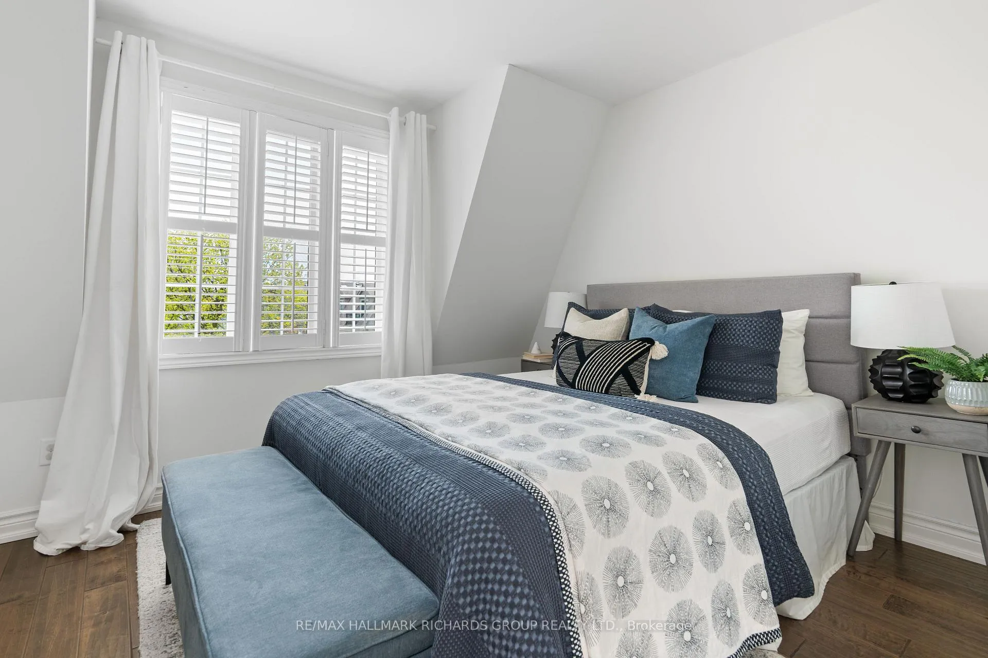 Photo 17 of 724F Kingston Road, Toronto, East End-Danforth — HOMEH