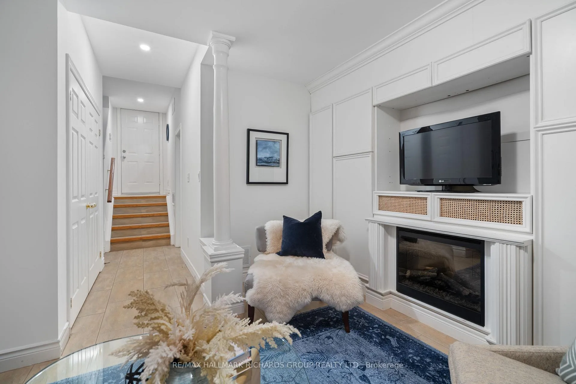 Photo 23 of 724F Kingston Road, Toronto, East End-Danforth — HOMEH