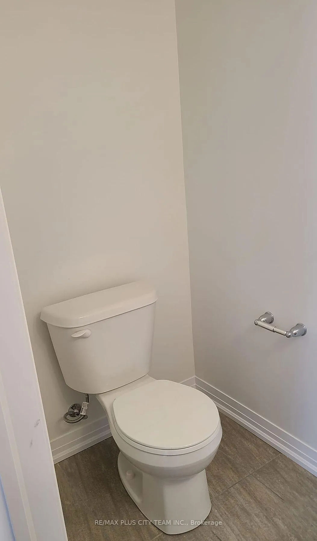 Photo 4 of Unit 809, 2635 William Jackson Drive, Pickering, Duffin Heights — HOMEH