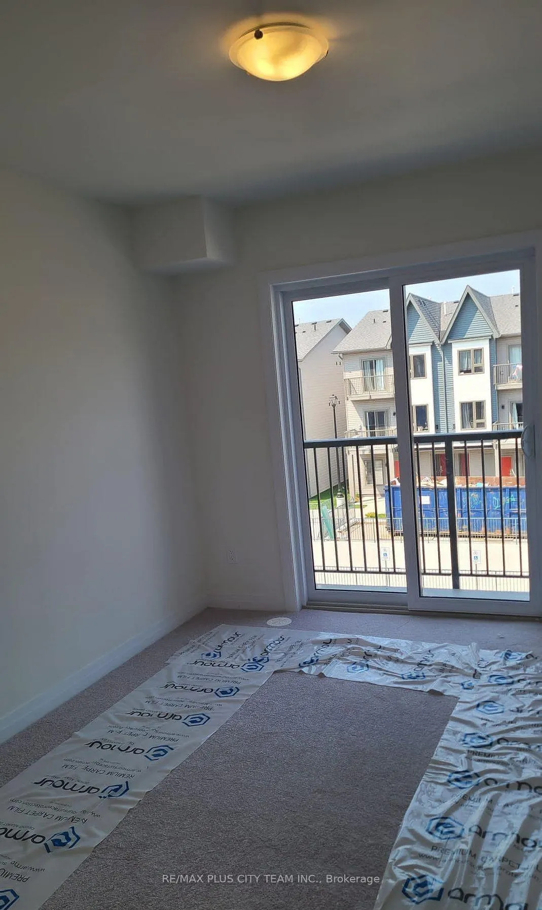 Photo 8 of Unit 809, 2635 William Jackson Drive, Pickering, Duffin Heights — HOMEH