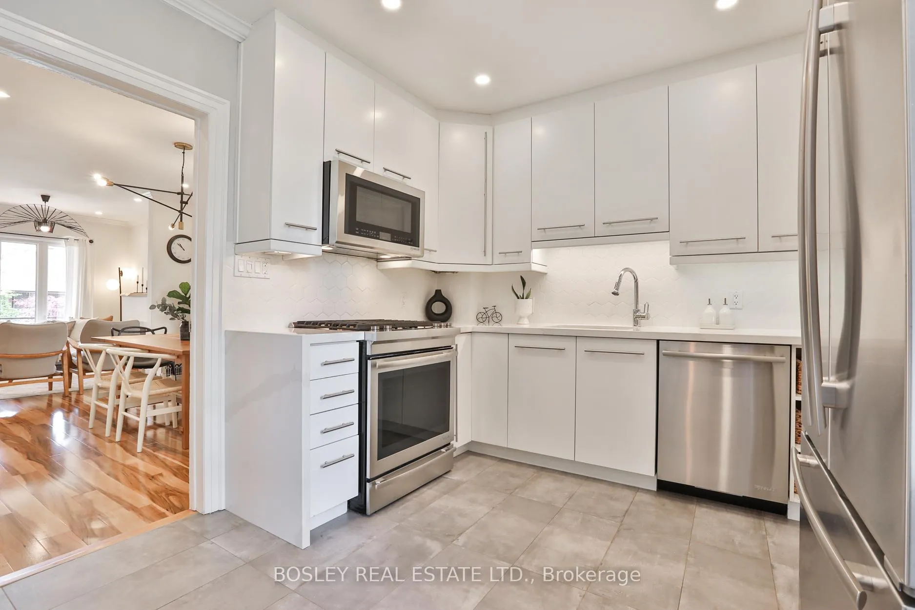 Photo 17 of 636 Glebeholme Boulevard, Toronto, Danforth — HOMEH