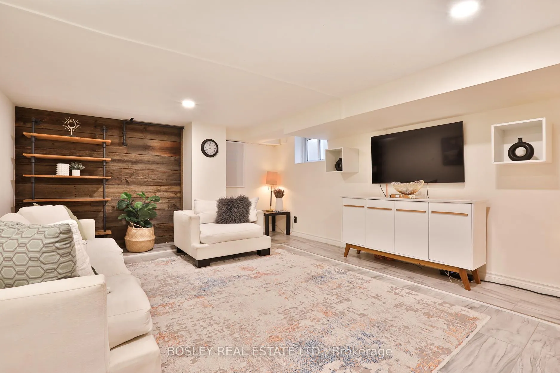 Photo 35 of 636 Glebeholme Boulevard, Toronto, Danforth — HOMEH