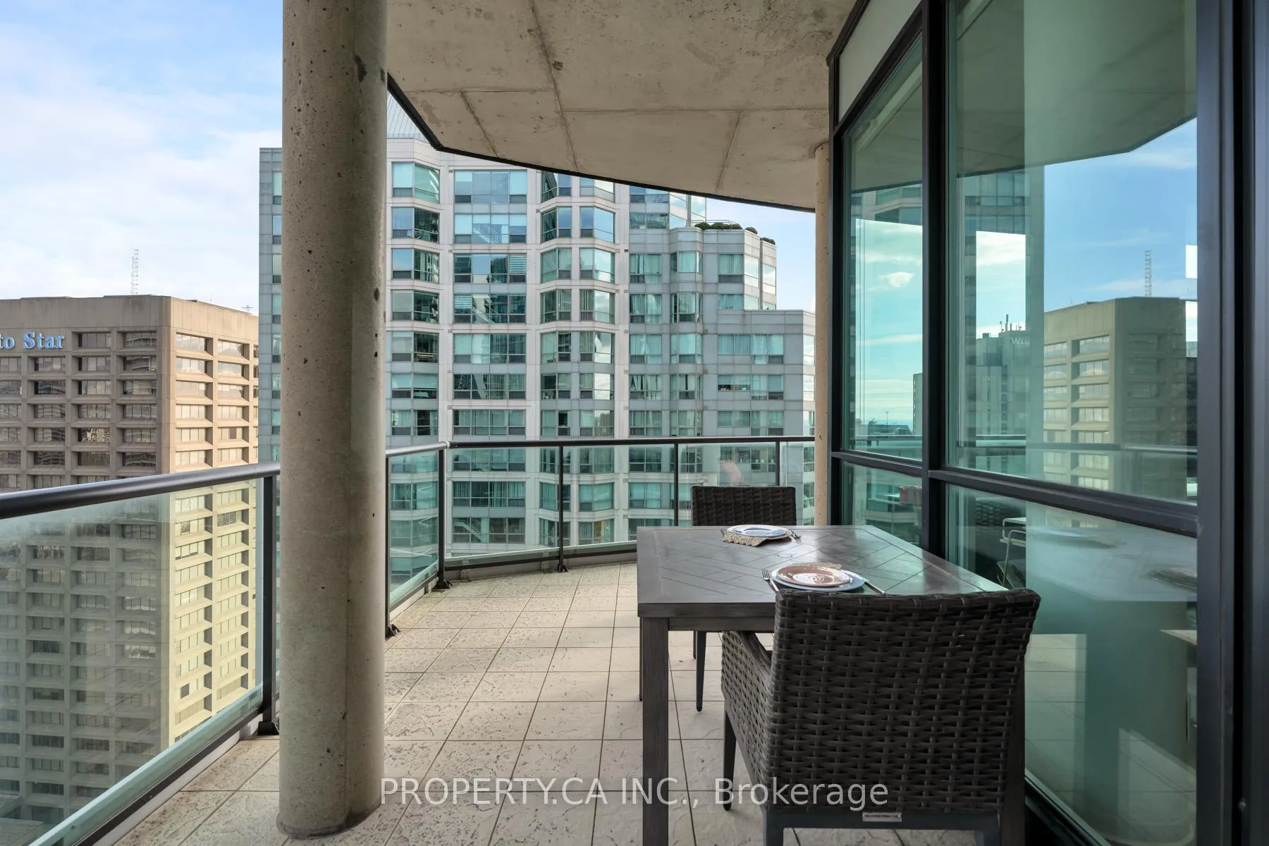 Photo 31 of Unit 2903, 12 Yonge Street, Toronto, Waterfront Communities — HOMEH