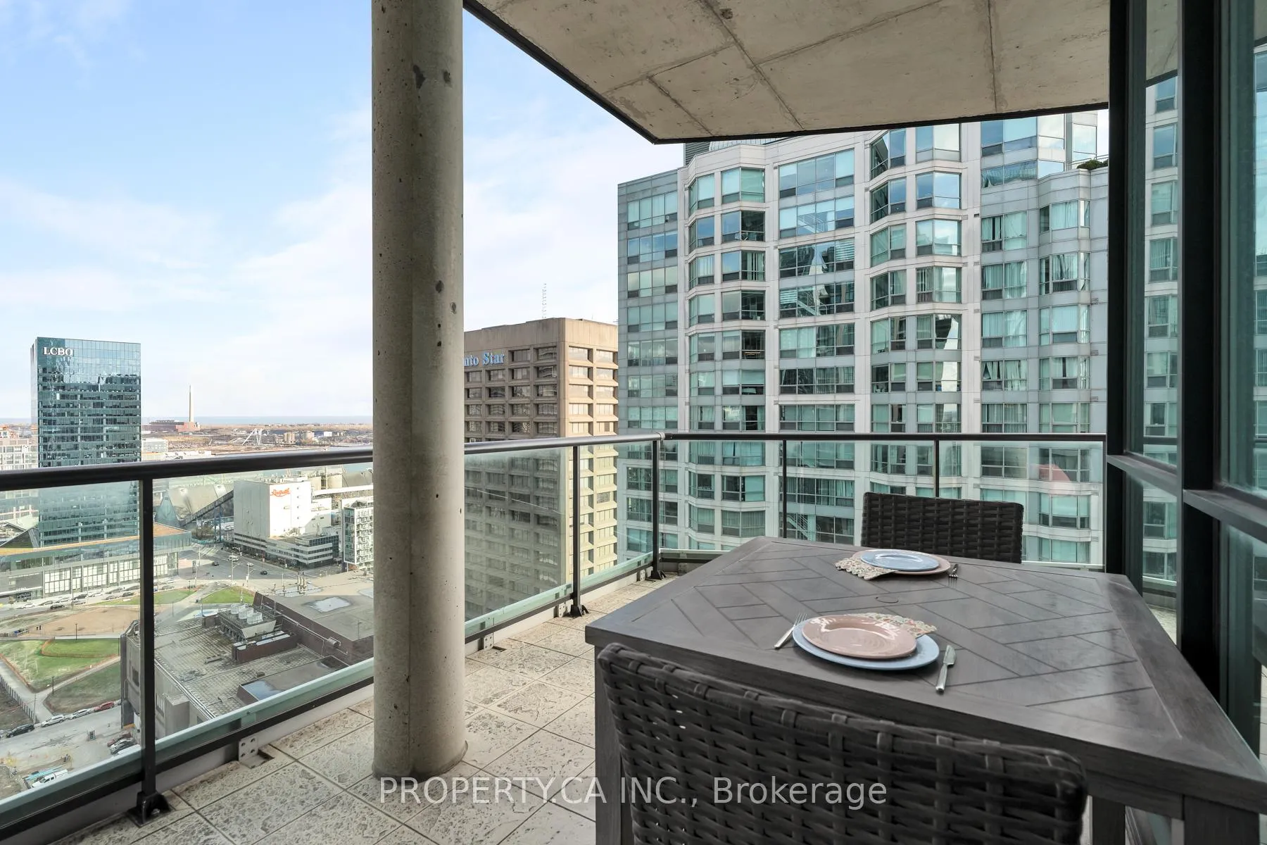 Photo 32 of Unit 2903, 12 Yonge Street, Toronto, Waterfront Communities — HOMEH
