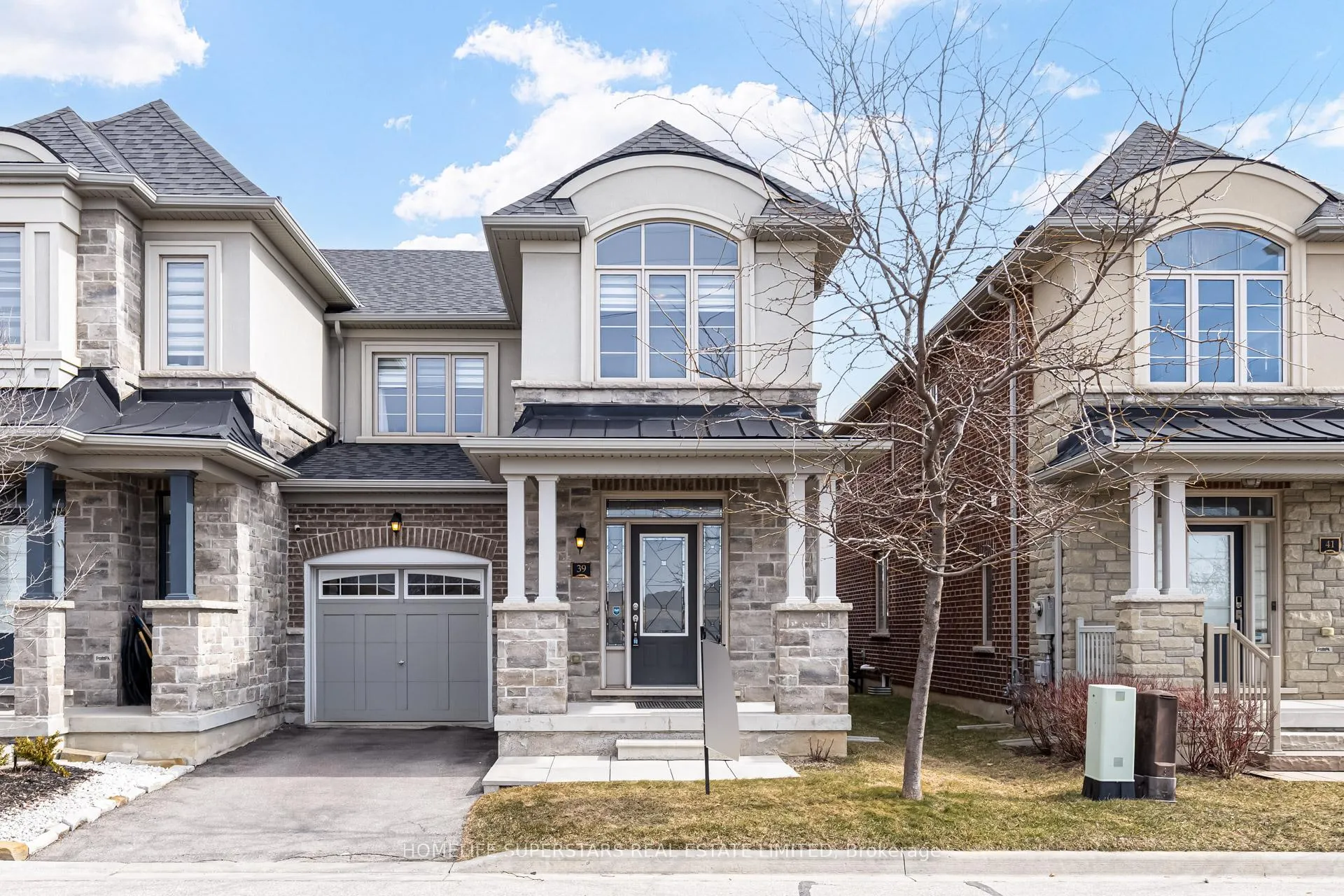 Front of 39 Rain Forest Lane