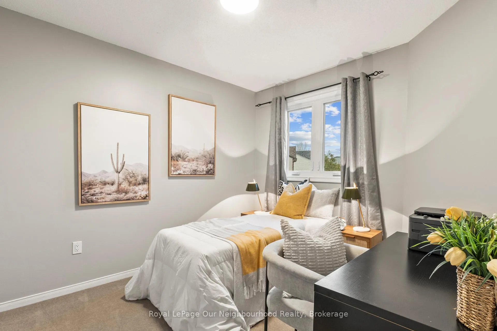 Photo 15 of 61 Fry Crescent, Clarington, Bowmanville — HOMEH