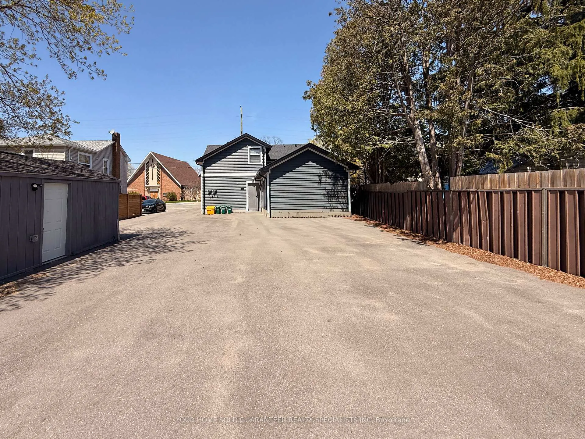 Photo 6 of 41 Mosley Street, Aurora, Aurora Village — HOMEH