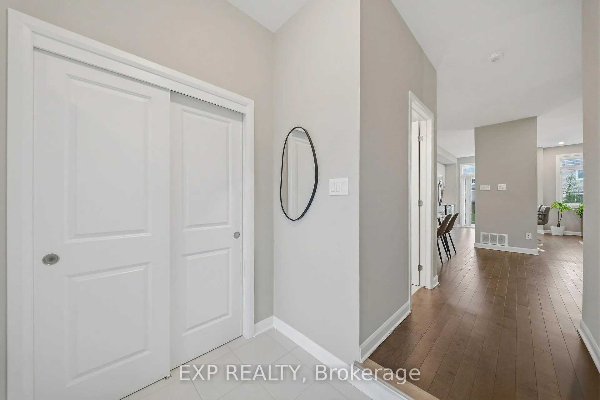 Photo 4 of 66 Gardenpost Terrace, Ottawa, Avalon West — HOMEH