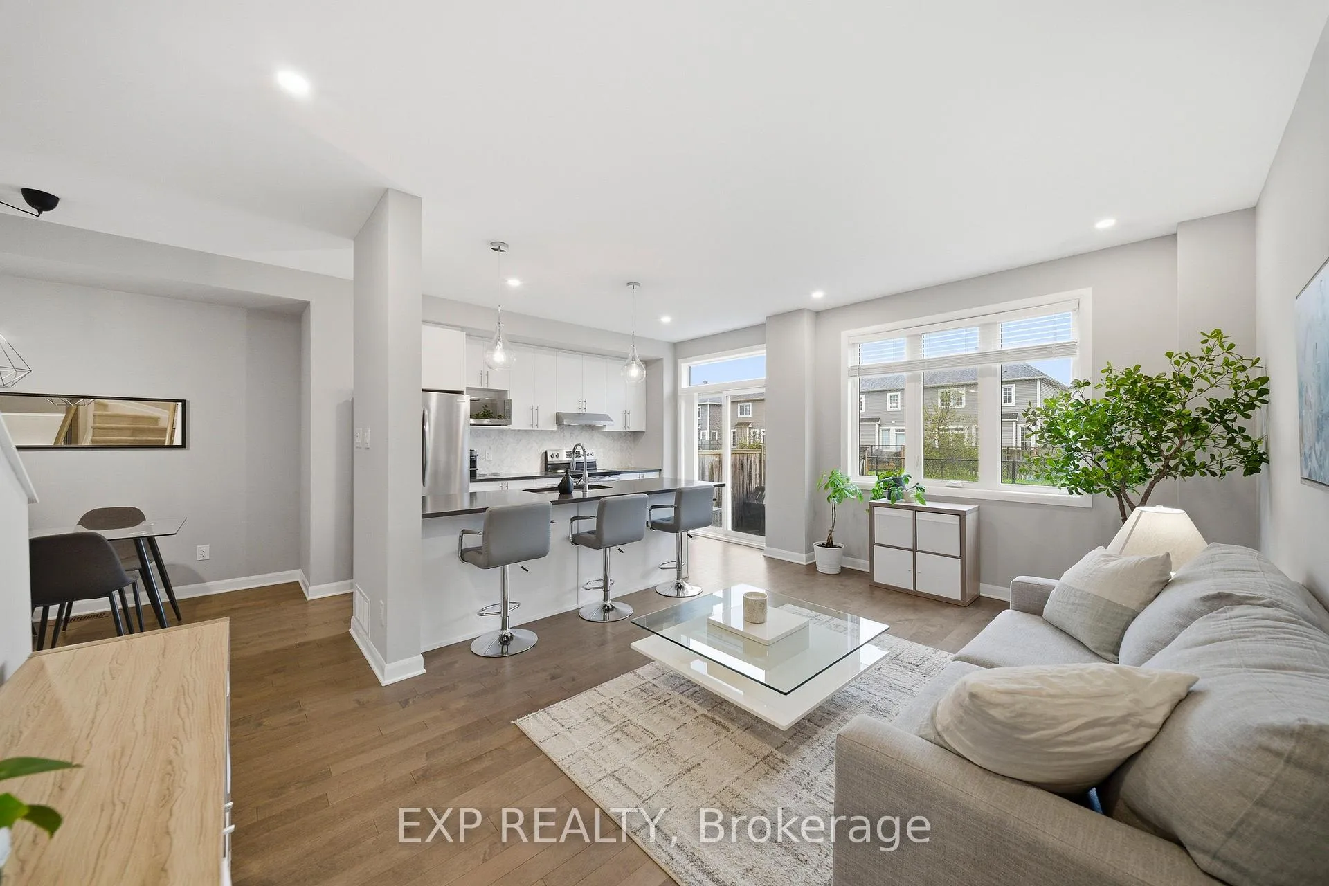 Photo 8 of 66 Gardenpost Terrace, Ottawa, Avalon West — HOMEH