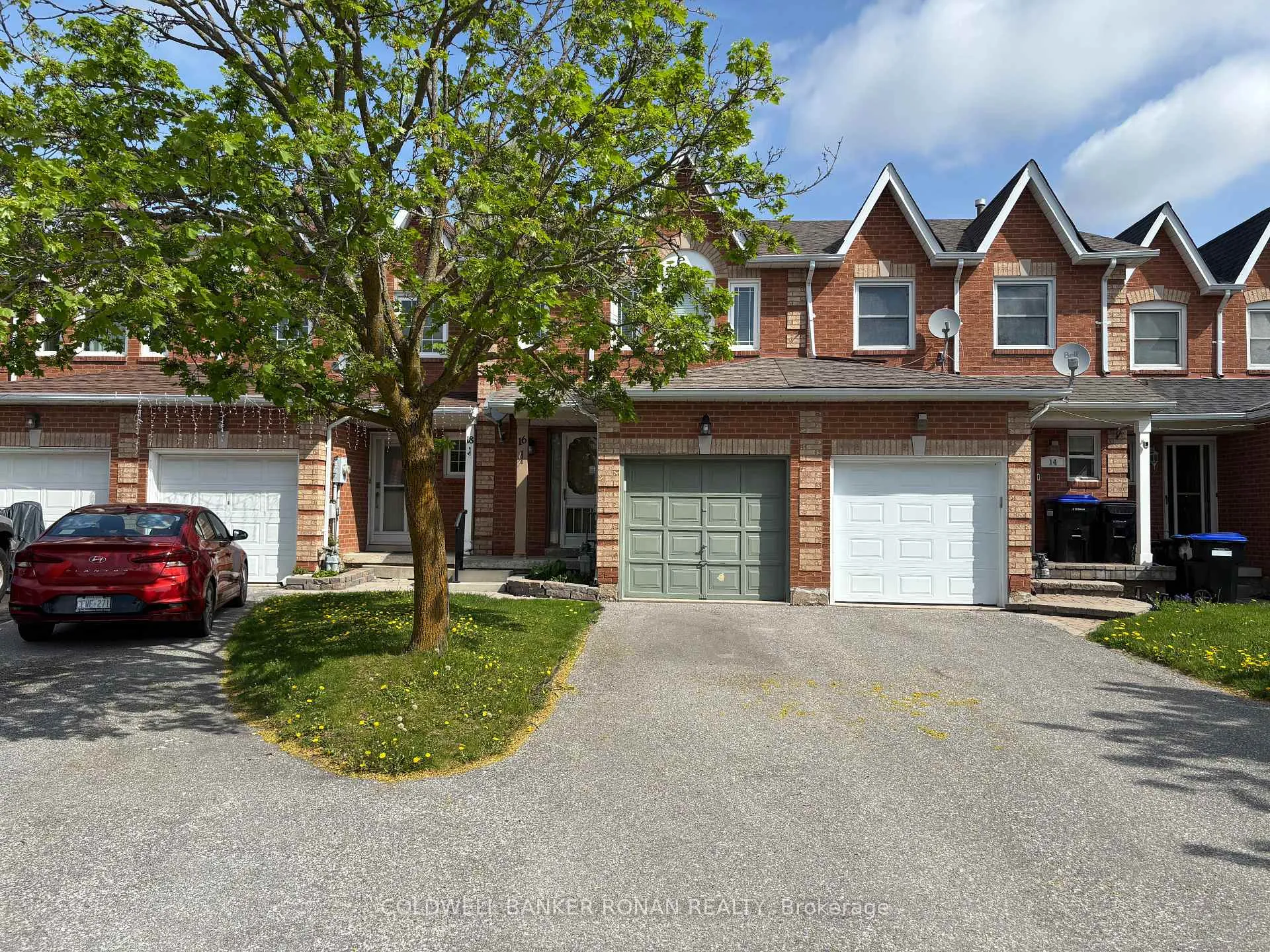 Photo 1 of 16 Potter Crescent, New Tecumseth, Tottenham — HOMEH