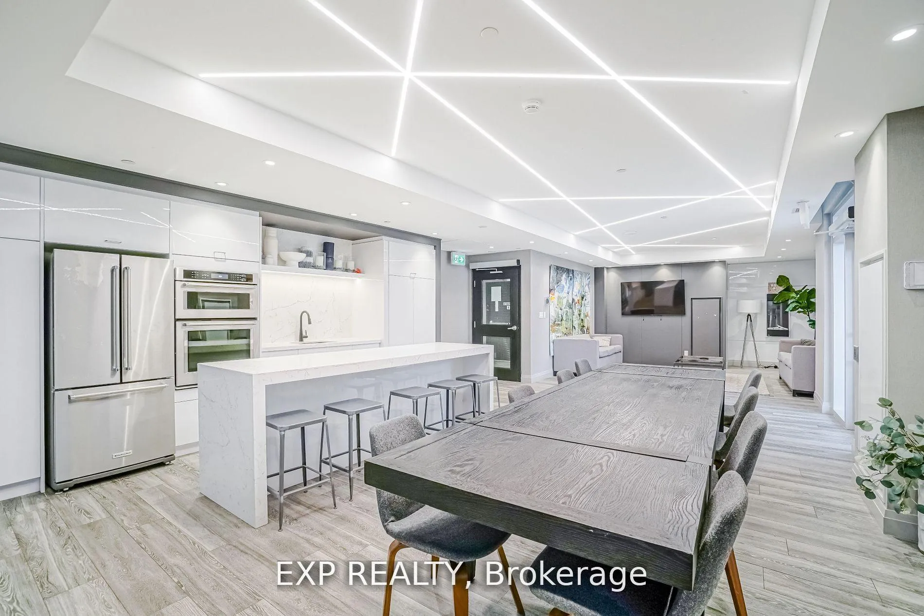 Photo 5 of Unit 217, 200 Lagerfled Drive, Brampton, Northwest Brampton — HOMEH