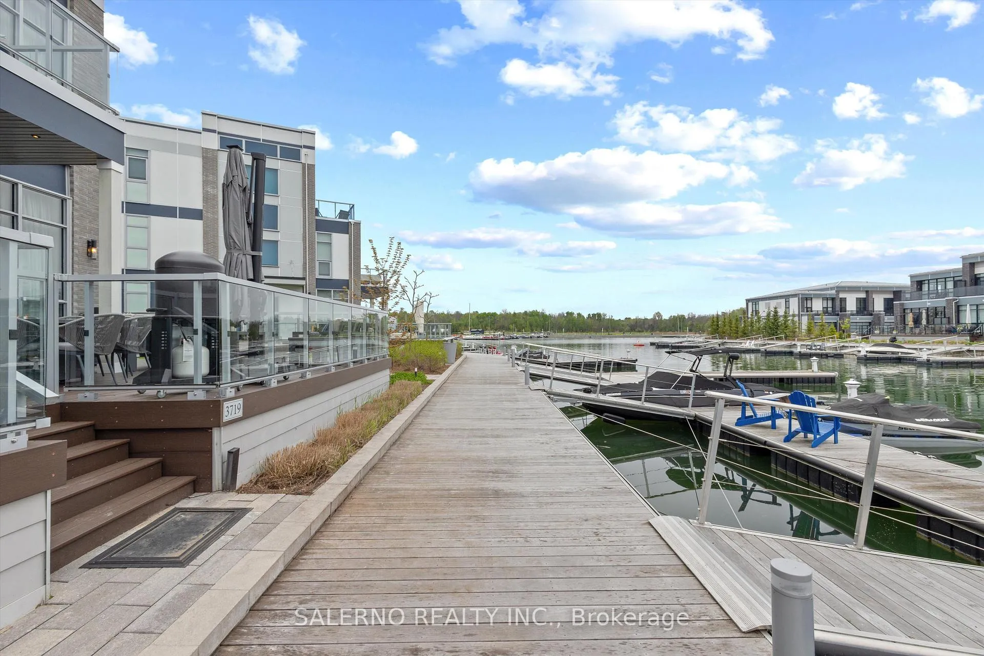 Photo 4 of 3719 Mangusta Court, Innisfil, Rural Innisfil — HOMEH