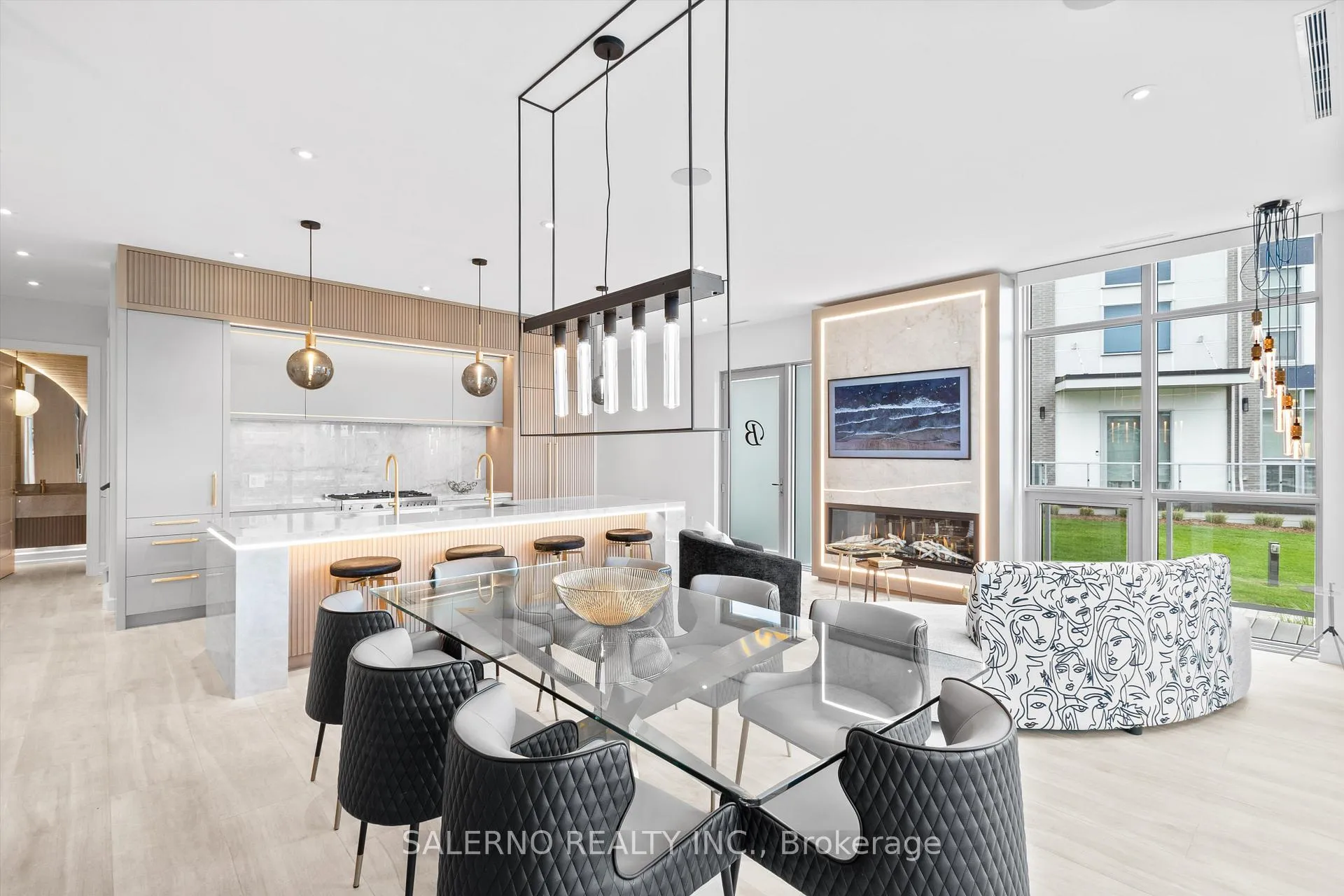 Photo 11 of 3719 Mangusta Court, Innisfil, Rural Innisfil — HOMEH