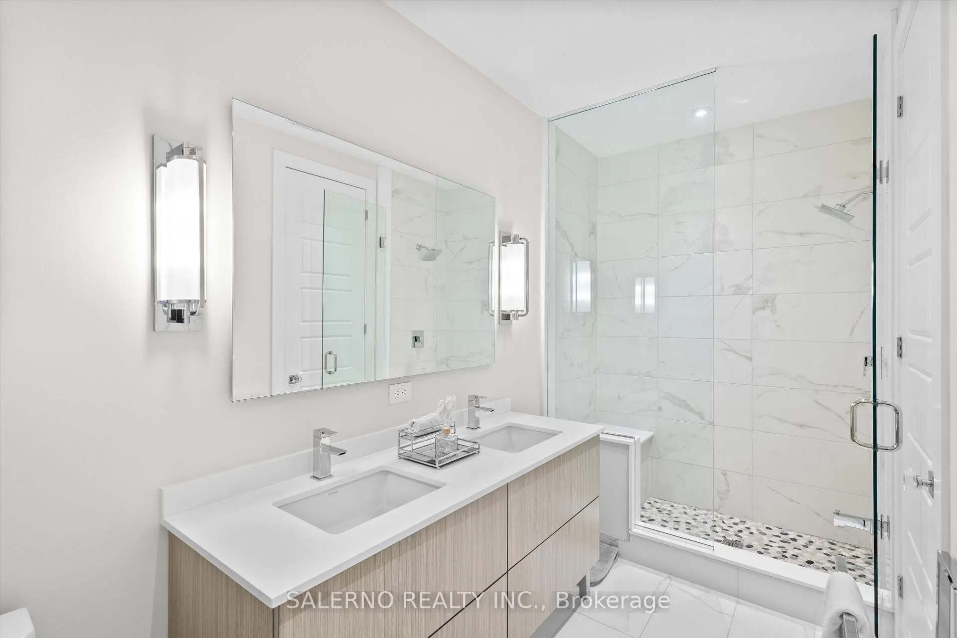 Photo 37 of 3719 Mangusta Court, Innisfil, Rural Innisfil — HOMEH