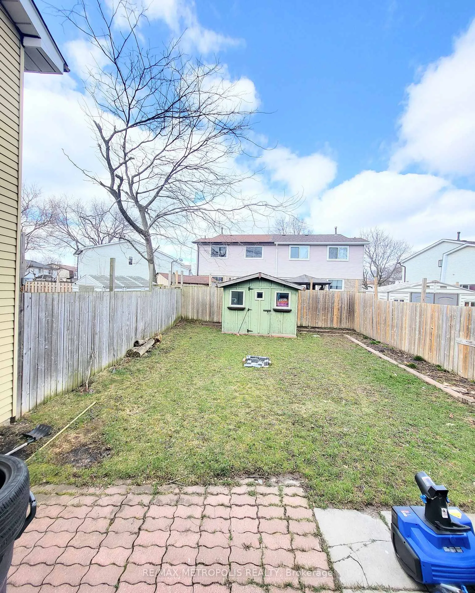 Photo 20 of Unit Main & Upper, 1192 Oxford Street, Oshawa, Lakeview — HOMEH