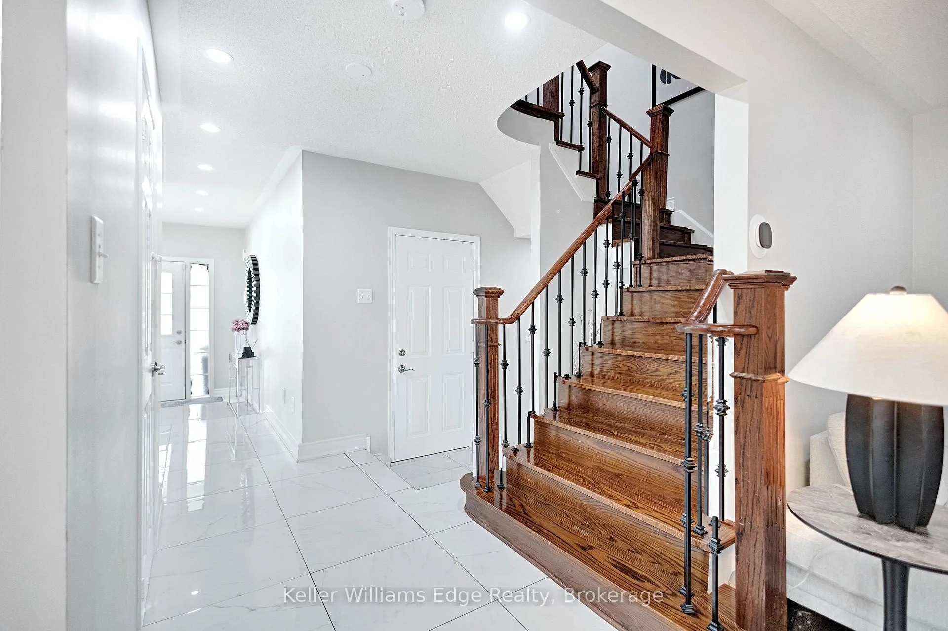 Photo 9 of 1854 Imperial Way, Burlington, Uptown — HOMEH