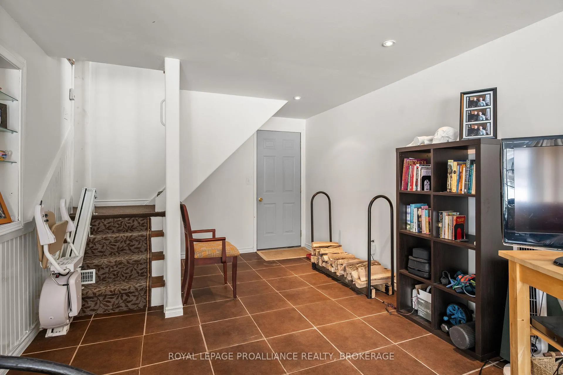 Photo 31 of 62 Montgomery Boulevard, Kingston, City Southwest — HOMEH