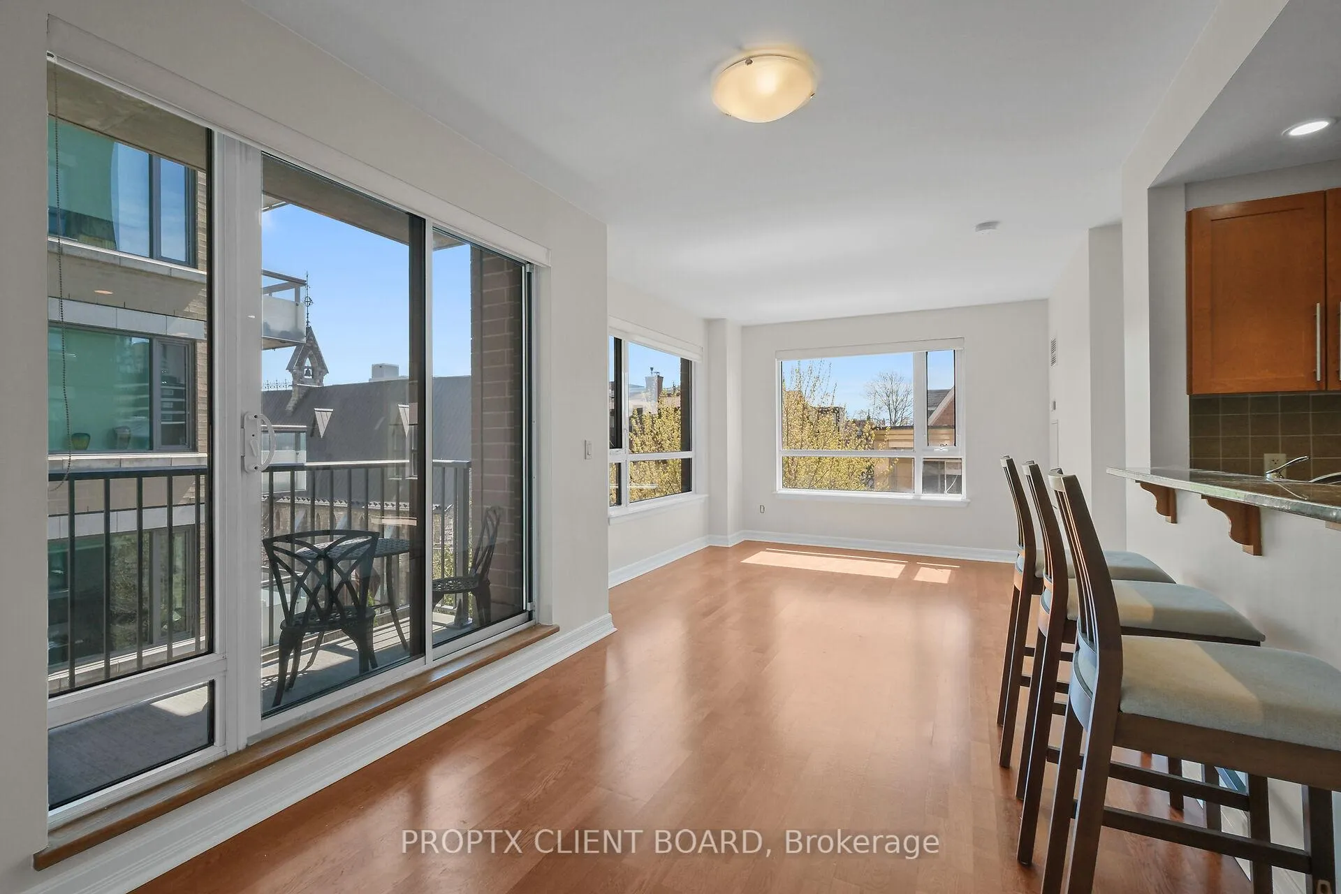 Photo 19 of Unit 512, 200 Besserer Street, Ottawa, Sandy Hill — HOMEH