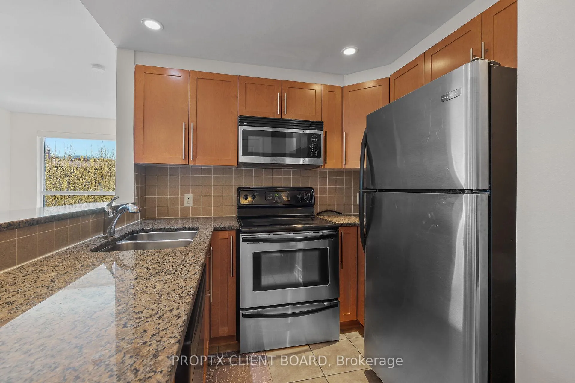 Photo 25 of Unit 512, 200 Besserer Street, Ottawa, Sandy Hill — HOMEH