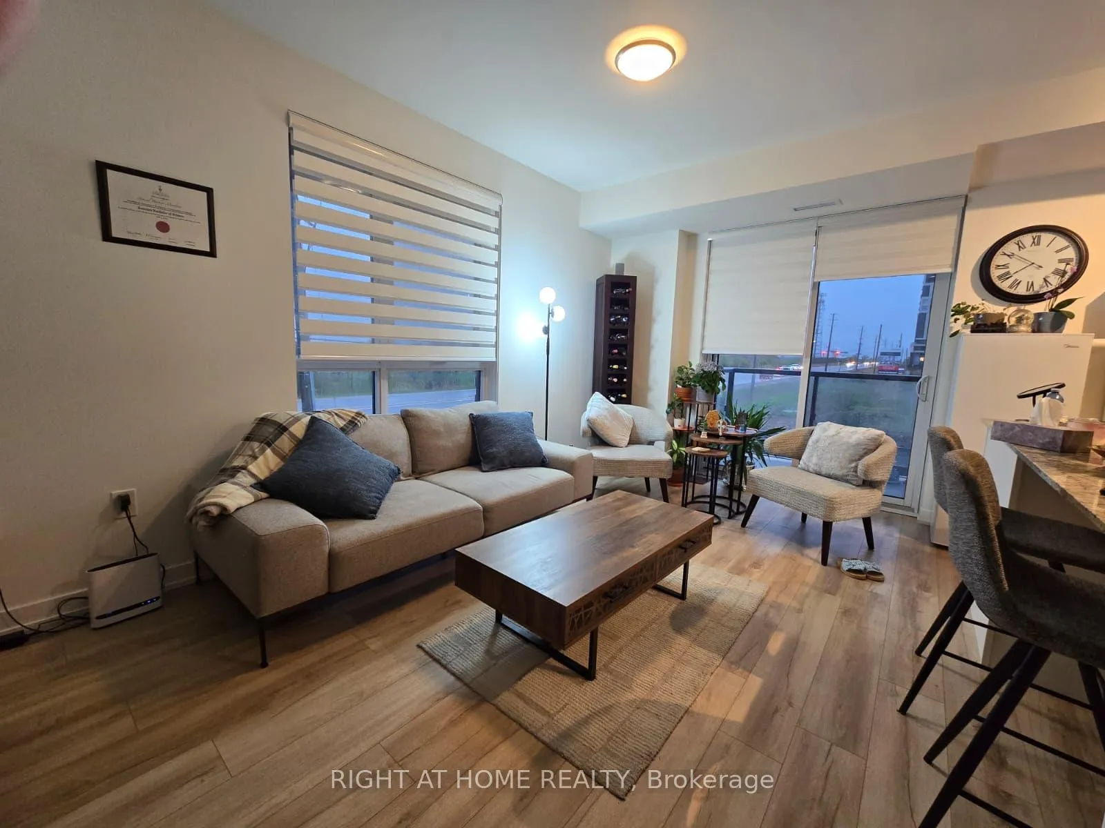 Photo 6 of Unit 206, 345 Wheat Boom Drive, Oakville, Joshua Meadows — HOMEH