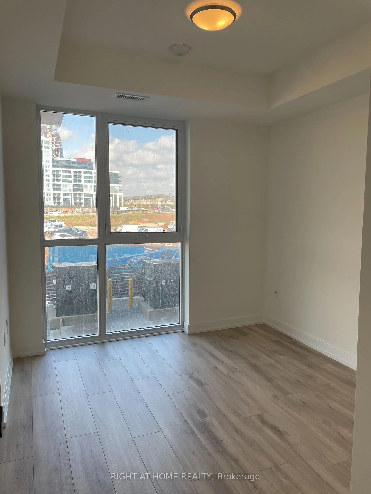 Photo 20 of Unit 206, 345 Wheat Boom Drive, Oakville, Joshua Meadows — HOMEH