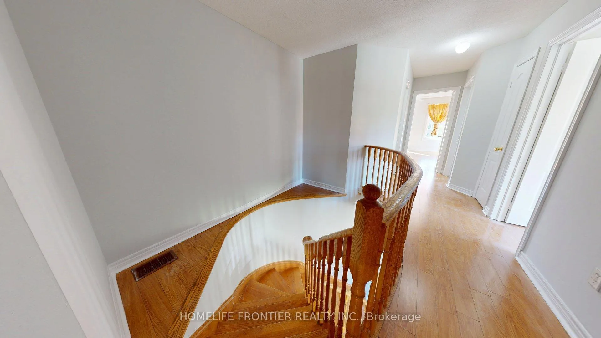 Photo 9 of 25 Rocky Point Crescent, Brampton, Madoc — HOMEH