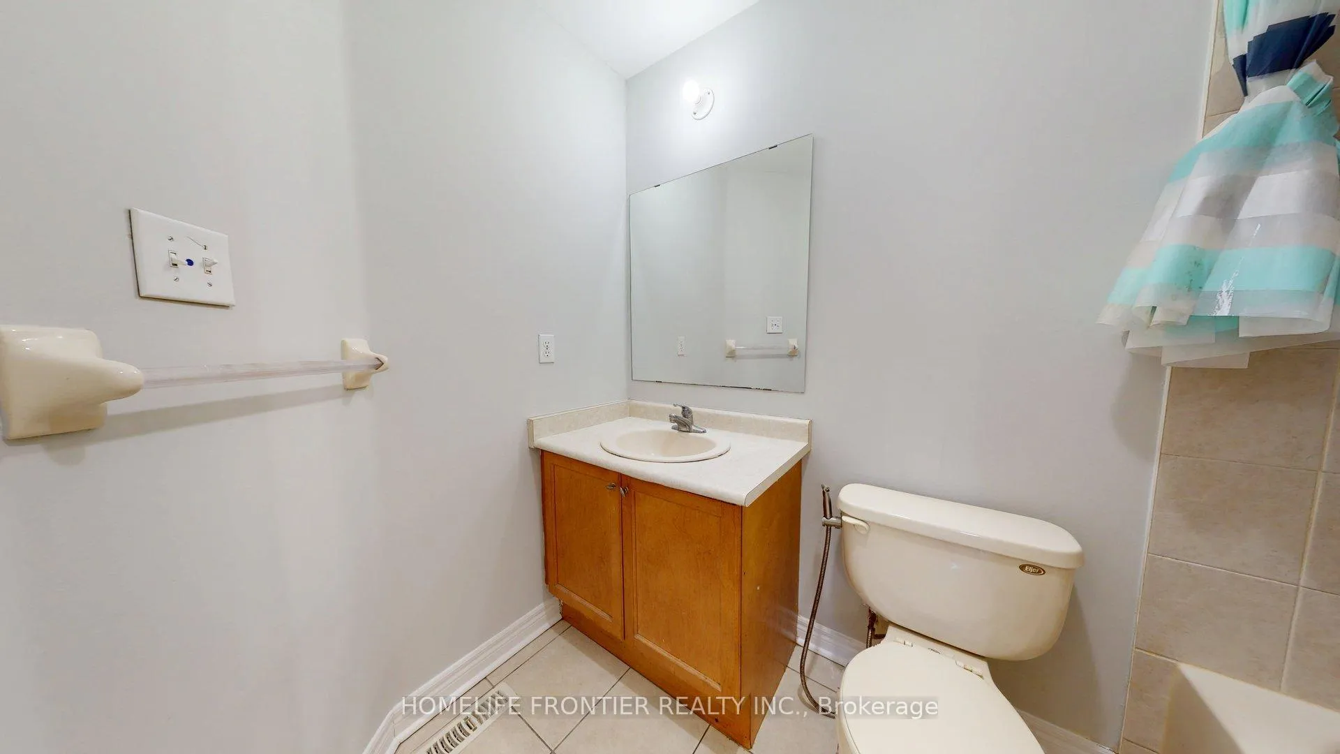 Photo 18 of 25 Rocky Point Crescent, Brampton, Madoc — HOMEH