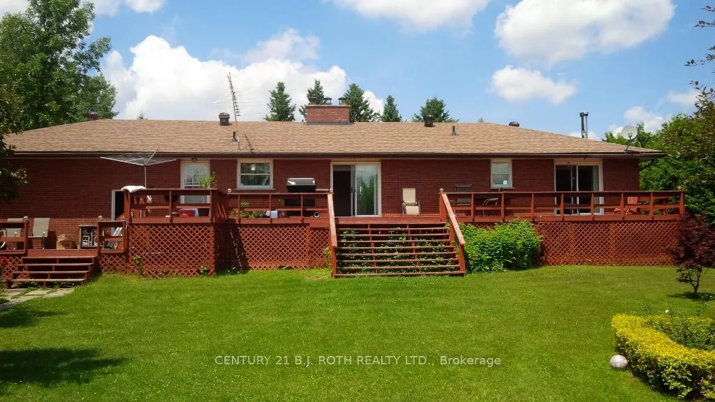 Photo 4 of 1825 6TH Line, Innisfil, Rural Innisfil — HOMEH