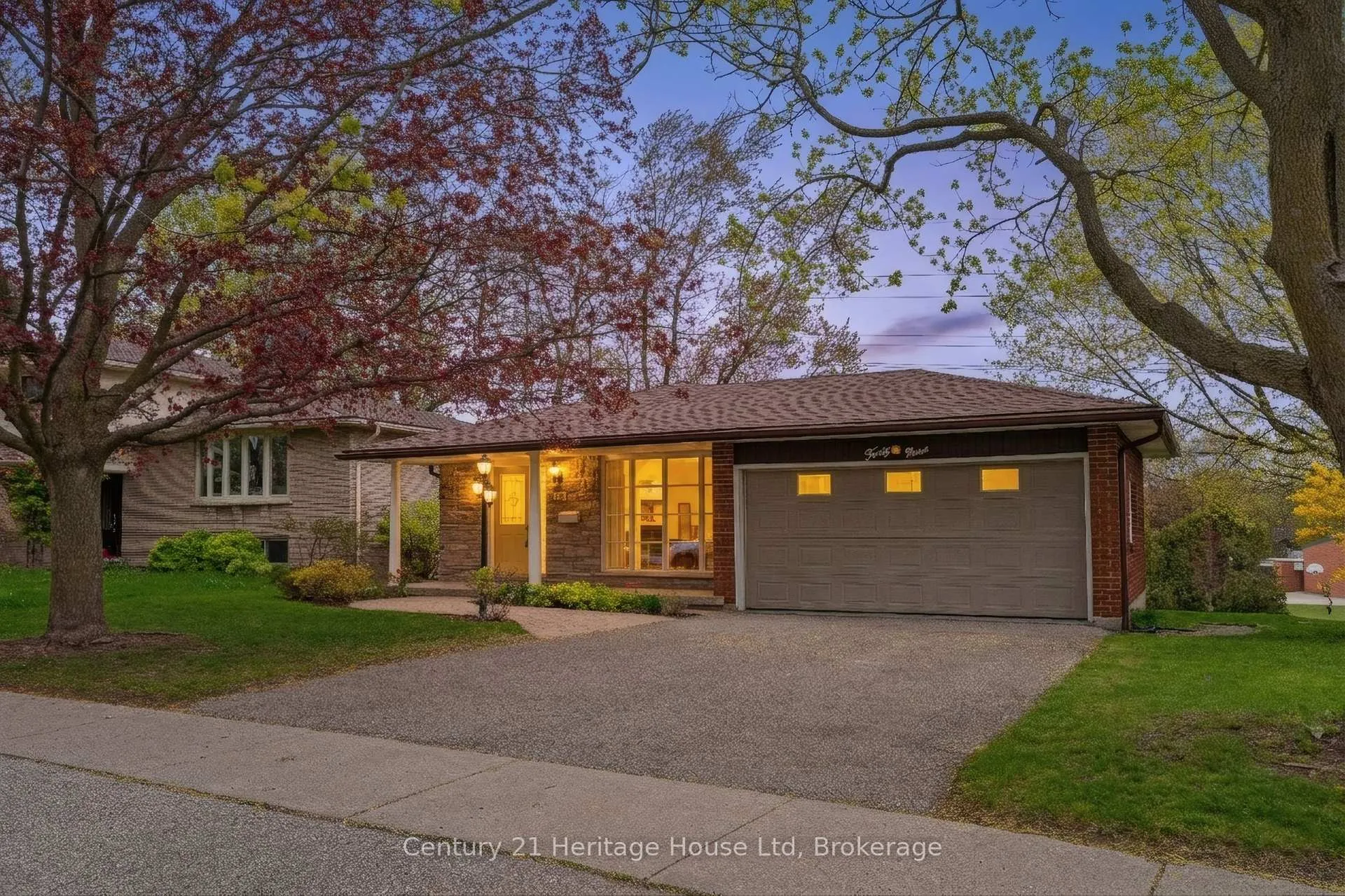 Photo 7 of 49 Vanier Drive, Guelph, Dovercliffe Park/Old University — HOMEH
